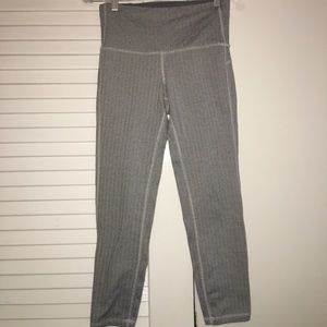Grey high waisted leggings!